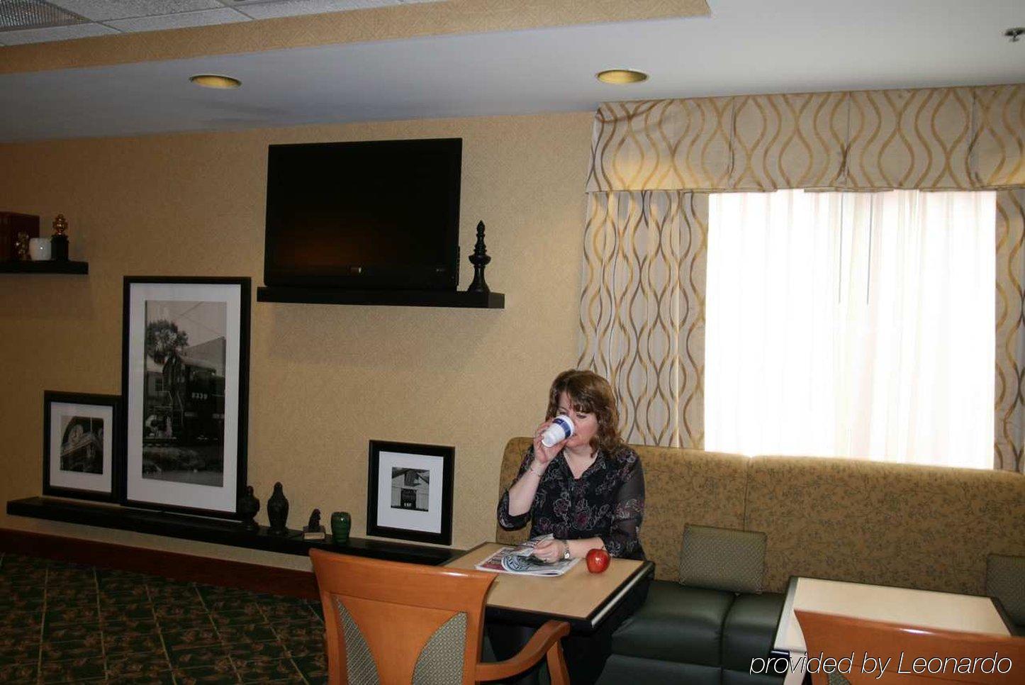 Hampton Inn Sidney Restaurante foto
